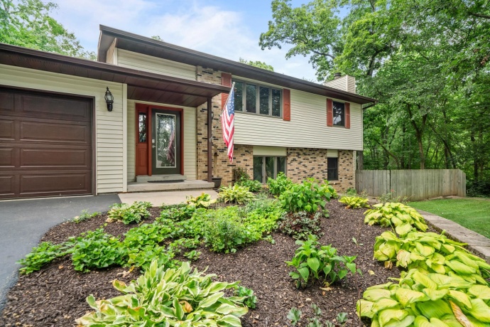 6475 Possum, OREGON, Illinois 61061, 4 Bedrooms Bedrooms, ,2 BathroomsBathrooms,House,For Sale,Possum,202604541