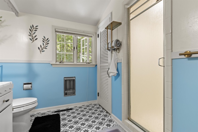 1611 Oakdale, ROCKFORD, Illinois 61108, 3 Bedrooms Bedrooms, ,2 BathroomsBathrooms,House,For Sale,Oakdale,202604542