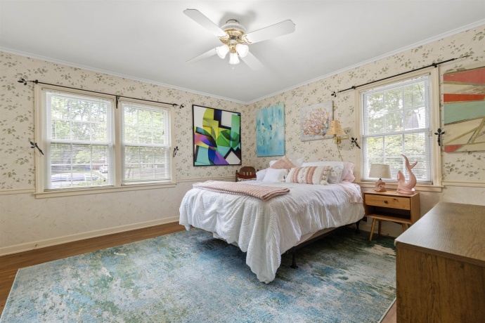 1611 Oakdale, ROCKFORD, Illinois 61108, 3 Bedrooms Bedrooms, ,2 BathroomsBathrooms,House,For Sale,Oakdale,202604542