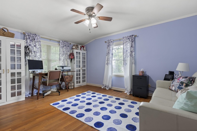 1611 Oakdale, ROCKFORD, Illinois 61108, 3 Bedrooms Bedrooms, ,2 BathroomsBathrooms,House,For Sale,Oakdale,202604542