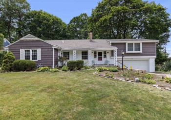1611 Oakdale, ROCKFORD, Illinois 61108, 3 Bedrooms Bedrooms, ,2 BathroomsBathrooms,House,For Sale,Oakdale,202604542