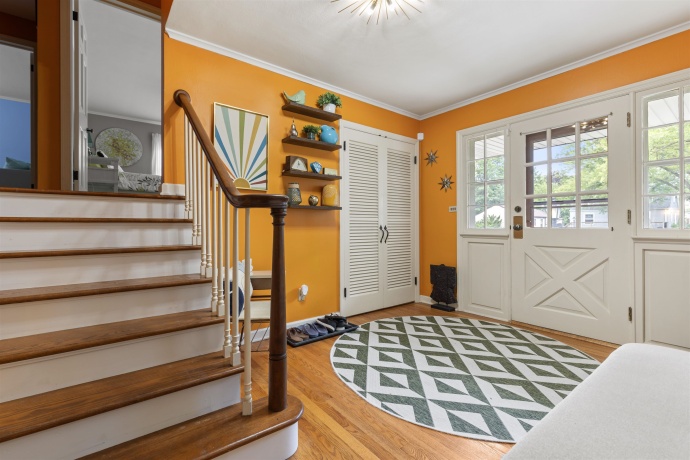 1611 Oakdale, ROCKFORD, Illinois 61108, 3 Bedrooms Bedrooms, ,2 BathroomsBathrooms,House,For Sale,Oakdale,202604542