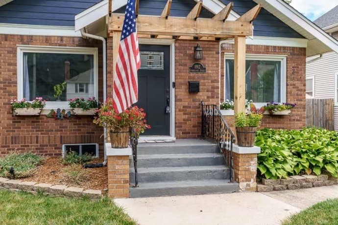1912 Cumberland, ROCKFORD, Illinois 61103, 2 Bedrooms Bedrooms, ,1 BathroomBathrooms,House,For Sale,Cumberland,202604543