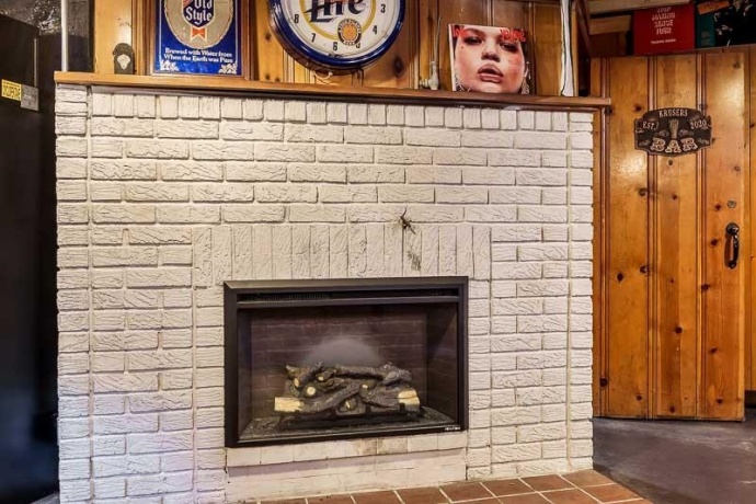 1912 Cumberland, ROCKFORD, Illinois 61103, 2 Bedrooms Bedrooms, ,1 BathroomBathrooms,House,For Sale,Cumberland,202604543