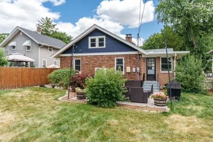 1912 Cumberland, ROCKFORD, Illinois 61103, 2 Bedrooms Bedrooms, ,1 BathroomBathrooms,House,For Sale,Cumberland,202604543