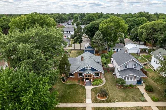1912 Cumberland, ROCKFORD, Illinois 61103, 2 Bedrooms Bedrooms, ,1 BathroomBathrooms,House,For Sale,Cumberland,202604543