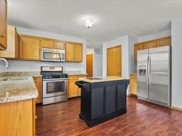 7426 Ashton Villa, ROCKFORD, Illinois 61107, 3 Bedrooms Bedrooms, ,3 BathroomsBathrooms,House,For Sale,Ashton Villa,202604544
