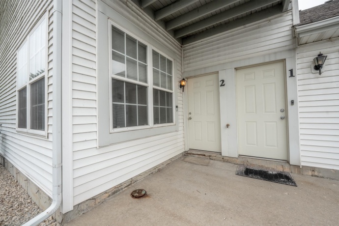 10164 Monarch Road Unit 2, ROSCOE, Illinois 61073, 2 Bedrooms Bedrooms, ,2 BathroomsBathrooms,Condominium,For Sale,Monarch Road Unit 2,202604548