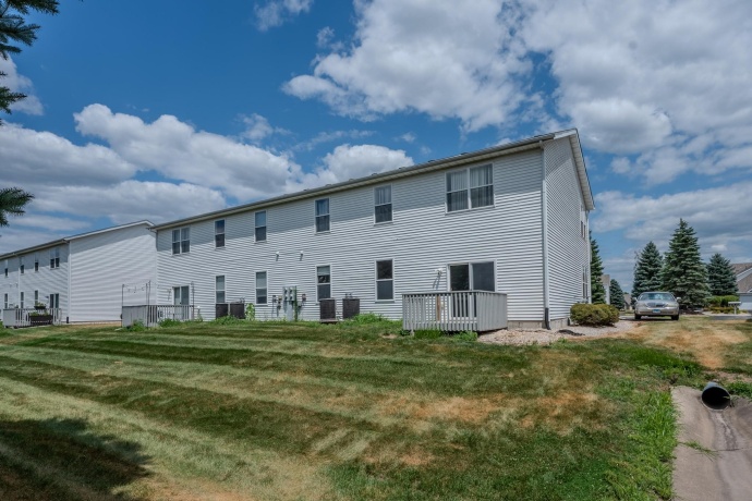 10164 Monarch Road Unit 2, ROSCOE, Illinois 61073, 2 Bedrooms Bedrooms, ,2 BathroomsBathrooms,Condominium,For Sale,Monarch Road Unit 2,202604548