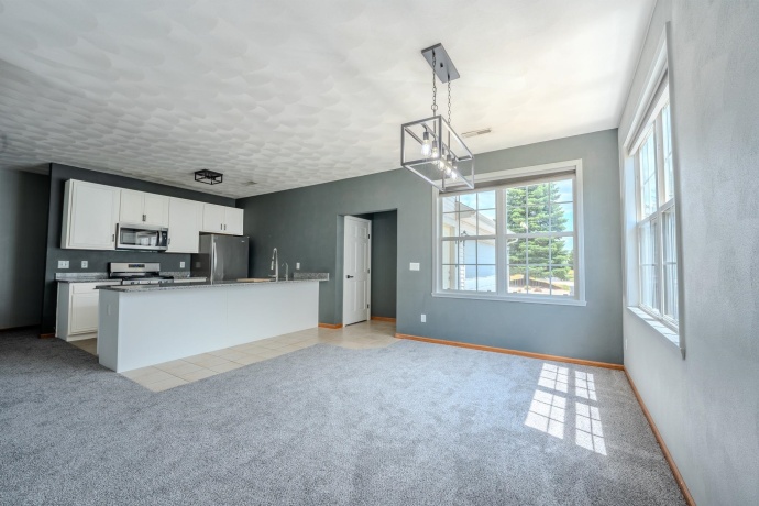 10164 Monarch Road Unit 2, ROSCOE, Illinois 61073, 2 Bedrooms Bedrooms, ,2 BathroomsBathrooms,Condominium,For Sale,Monarch Road Unit 2,202604548