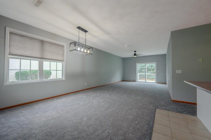 10164 Monarch Road Unit 2, ROSCOE, Illinois 61073, 2 Bedrooms Bedrooms, ,2 BathroomsBathrooms,Condominium,For Sale,Monarch Road Unit 2,202604548