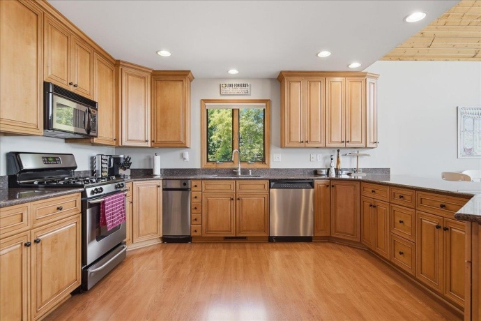 27-43 Ridgeview, LAKE CARROLL, Illinois 61046, 4 Bedrooms Bedrooms, ,3 BathroomsBathrooms,House,For Sale,Ridgeview,202604549
