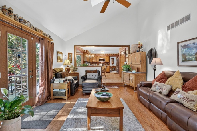 2976 Wedgewood, DEKALB, Illinois 60115, 4 Bedrooms Bedrooms, ,2 BathroomsBathrooms,House,For Sale,Wedgewood,202604523