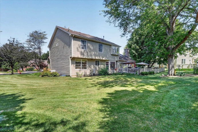 2976 Wedgewood, DEKALB, Illinois 60115, 4 Bedrooms Bedrooms, ,2 BathroomsBathrooms,House,For Sale,Wedgewood,202604523