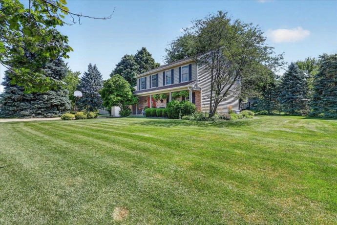 2976 Wedgewood, DEKALB, Illinois 60115, 4 Bedrooms Bedrooms, ,2 BathroomsBathrooms,House,For Sale,Wedgewood,202604523
