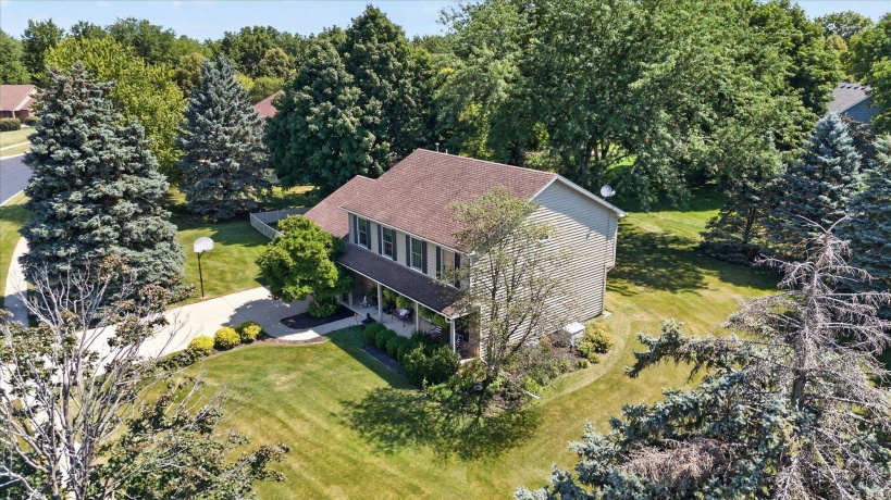 2976 Wedgewood, DEKALB, Illinois 60115, 4 Bedrooms Bedrooms, ,2 BathroomsBathrooms,House,For Sale,Wedgewood,202604523