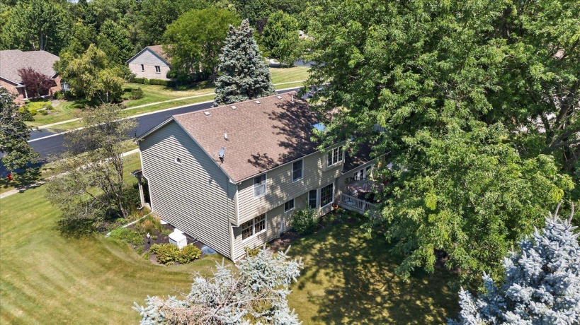 2976 Wedgewood, DEKALB, Illinois 60115, 4 Bedrooms Bedrooms, ,2 BathroomsBathrooms,House,For Sale,Wedgewood,202604523