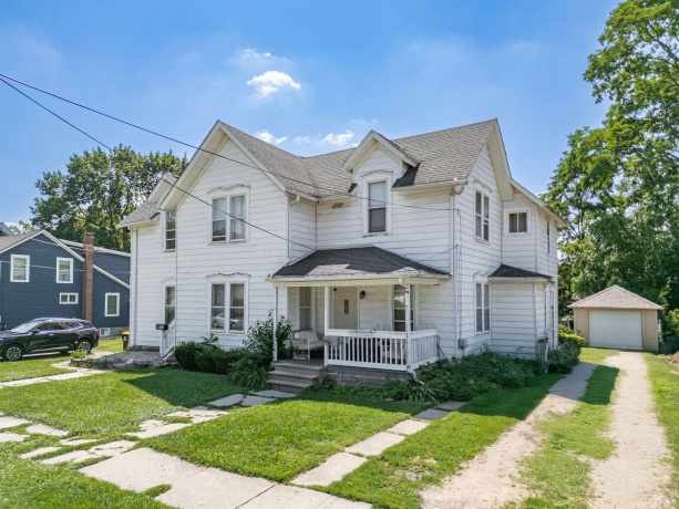 1011 WHITNEY, BELVIDERE, Illinois 61008, ,2 Units,For Sale,WHITNEY,202604551