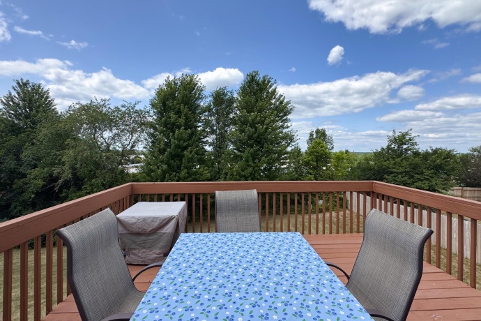 300 Gray Hawk, MACHESNEY PARK, Illinois 61115, 3 Bedrooms Bedrooms, ,3 BathroomsBathrooms,House,For Sale,Gray Hawk,202604556
