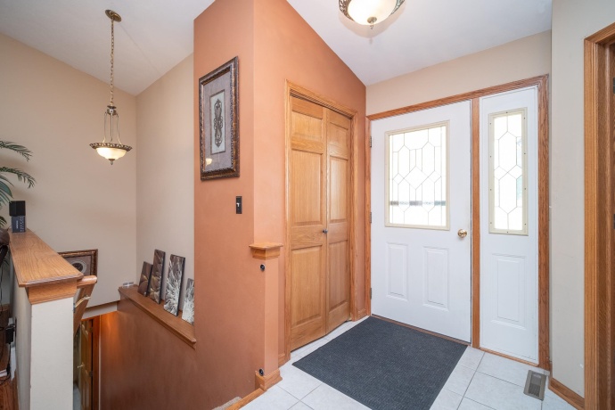 300 Gray Hawk, MACHESNEY PARK, Illinois 61115, 3 Bedrooms Bedrooms, ,3 BathroomsBathrooms,House,For Sale,Gray Hawk,202604556