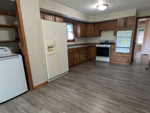 1453 Float, FREEPORT, Illinois 61032, 3 Bedrooms Bedrooms, ,1 BathroomBathrooms,House,For Sale,Float,202604558