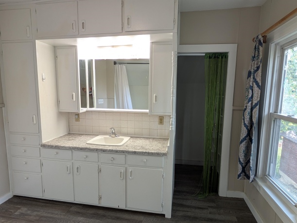 1453 Float, FREEPORT, Illinois 61032, 3 Bedrooms Bedrooms, ,1 BathroomBathrooms,House,For Sale,Float,202604558
