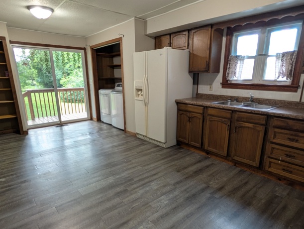 1453 Float, FREEPORT, Illinois 61032, 3 Bedrooms Bedrooms, ,1 BathroomBathrooms,House,For Sale,Float,202604558