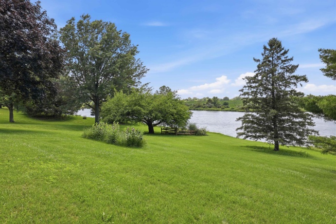 15721 Lakeside, STERLING, Illinois 61081, 4 Bedrooms Bedrooms, ,3 BathroomsBathrooms,House,For Sale,Lakeside,202604560
