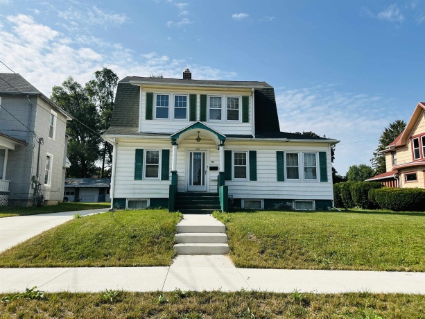 325 Moseley, FREEPORT, Illinois 61032, 3 Bedrooms Bedrooms, ,1 BathroomBathrooms,House,For Sale,Moseley,202604561