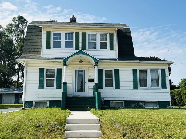 325 Moseley, FREEPORT, Illinois 61032, 3 Bedrooms Bedrooms, ,1 BathroomBathrooms,House,For Sale,Moseley,202604561