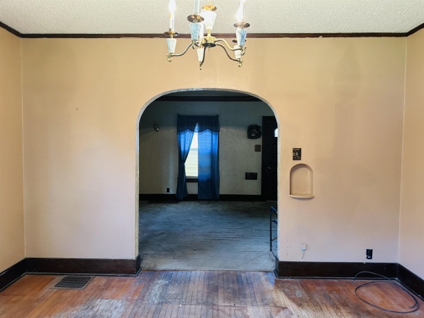 325 Moseley, FREEPORT, Illinois 61032, 3 Bedrooms Bedrooms, ,1 BathroomBathrooms,House,For Sale,Moseley,202604561