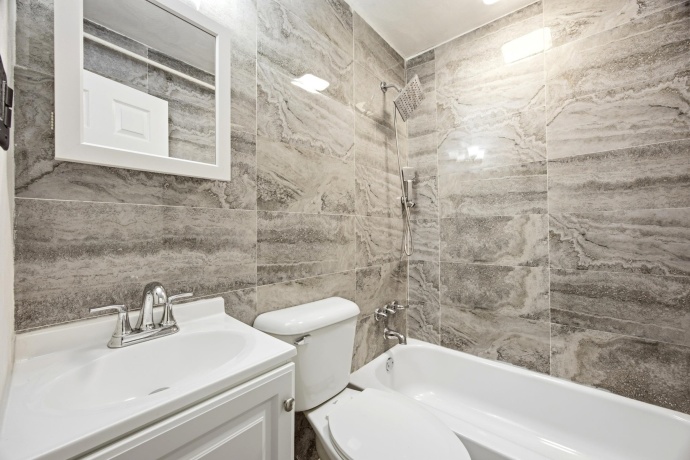 3111 8th, ROCKFORD, Illinois 61109, 2 Bedrooms Bedrooms, ,1 BathroomBathrooms,House,For Sale,8th,202604562