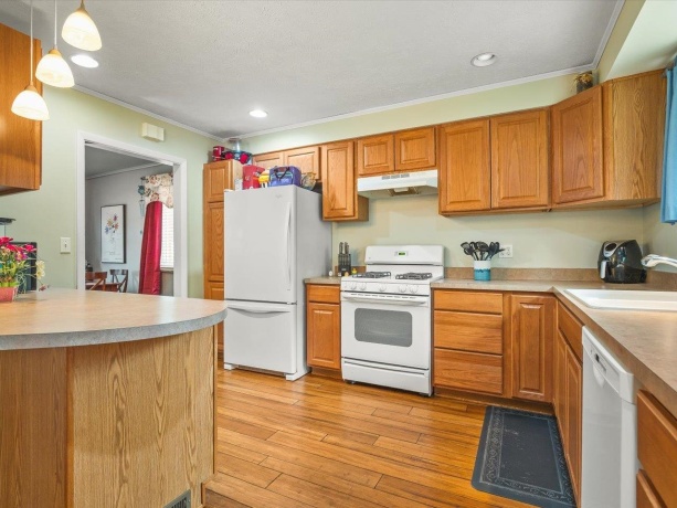 4210 Buckingham, ROCKFORD, Illinois 61107, 2 Bedrooms Bedrooms, ,1 BathroomBathrooms,House,For Sale,Buckingham,202604571
