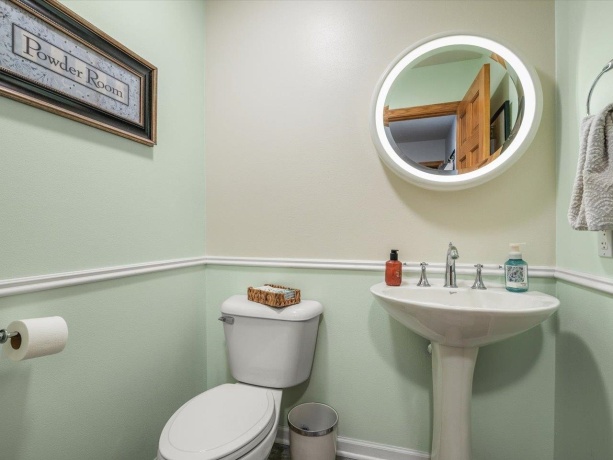 2808 STINSON, POPLAR GROVE, Illinois 61065, 5 Bedrooms Bedrooms, ,3 BathroomsBathrooms,House,For Sale,STINSON,202604572