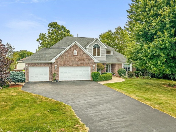 2808 STINSON, POPLAR GROVE, Illinois 61065, 5 Bedrooms Bedrooms, ,3 BathroomsBathrooms,House,For Sale,STINSON,202604572