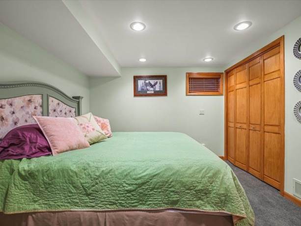 2808 STINSON, POPLAR GROVE, Illinois 61065, 5 Bedrooms Bedrooms, ,3 BathroomsBathrooms,House,For Sale,STINSON,202604572