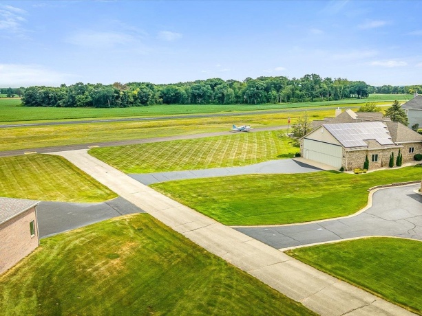 2808 STINSON, POPLAR GROVE, Illinois 61065, 5 Bedrooms Bedrooms, ,3 BathroomsBathrooms,House,For Sale,STINSON,202604572