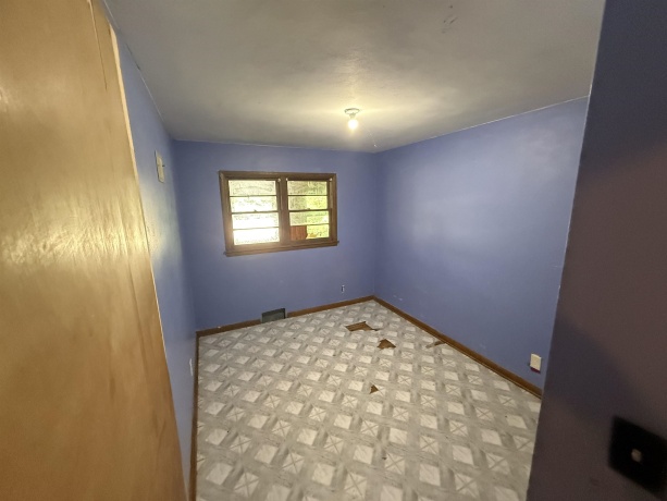1309 Float, FREEPORT, Illinois 61032, 3 Bedrooms Bedrooms, ,1 BathroomBathrooms,House,For Sale,Float,202604573