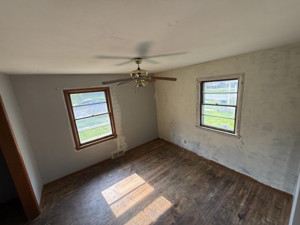 1309 Float, FREEPORT, Illinois 61032, 3 Bedrooms Bedrooms, ,1 BathroomBathrooms,House,For Sale,Float,202604573
