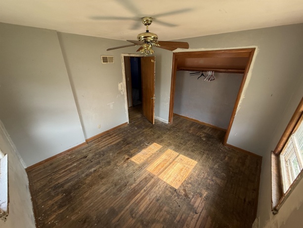 1309 Float, FREEPORT, Illinois 61032, 3 Bedrooms Bedrooms, ,1 BathroomBathrooms,House,For Sale,Float,202604573