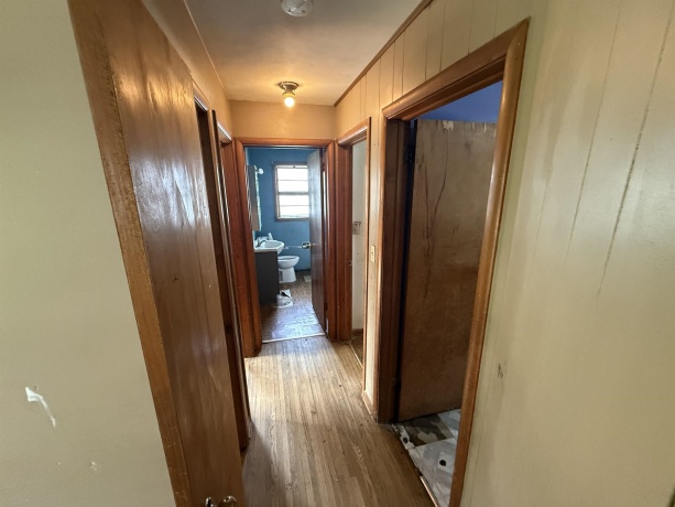1309 Float, FREEPORT, Illinois 61032, 3 Bedrooms Bedrooms, ,1 BathroomBathrooms,House,For Sale,Float,202604573