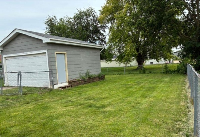 916 Ingersoll, SOUTH BELOIT, Illinois 61080, 4 Bedrooms Bedrooms, ,2 BathroomsBathrooms,House,For Sale,Ingersoll,202604576