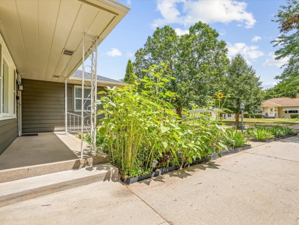 2331 Richard, ROCKFORD, Illinois 61108, 3 Bedrooms Bedrooms, ,1 BathroomBathrooms,House,For Sale,Richard,202604578