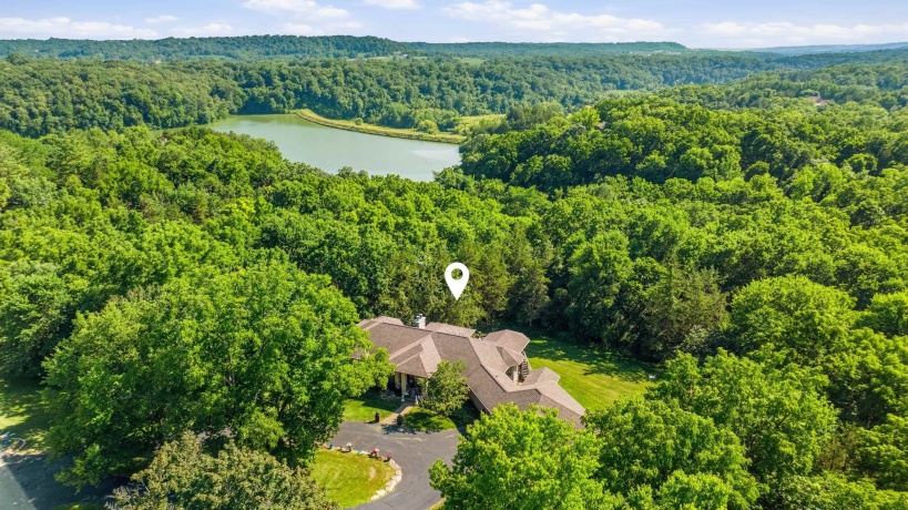 21 Harbor, GALENA, Illinois 61036, 3 Bedrooms Bedrooms, ,3 BathroomsBathrooms,House,For Sale,Harbor,202604580