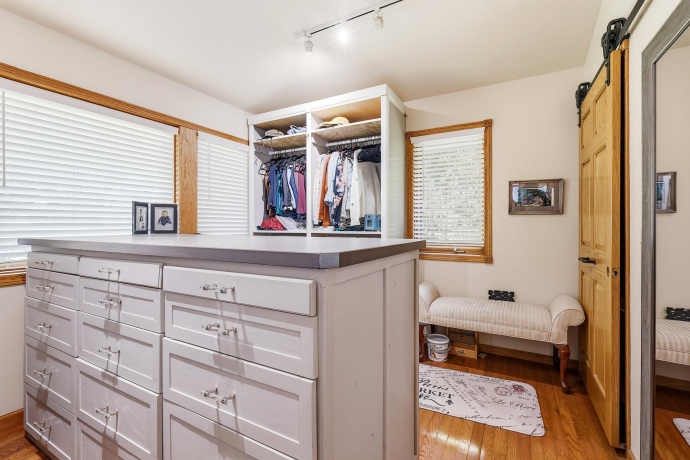 21 Harbor, GALENA, Illinois 61036, 3 Bedrooms Bedrooms, ,3 BathroomsBathrooms,House,For Sale,Harbor,202604580