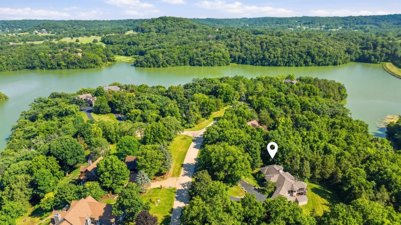 21 Harbor, GALENA, Illinois 61036, 3 Bedrooms Bedrooms, ,3 BathroomsBathrooms,House,For Sale,Harbor,202604580