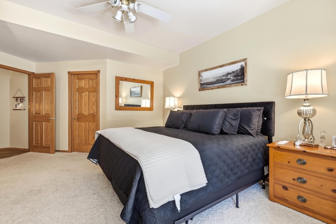 21 Harbor, GALENA, Illinois 61036, 3 Bedrooms Bedrooms, ,3 BathroomsBathrooms,House,For Sale,Harbor,202604580