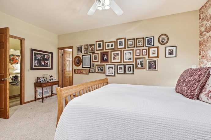 21 Harbor, GALENA, Illinois 61036, 3 Bedrooms Bedrooms, ,3 BathroomsBathrooms,House,For Sale,Harbor,202604580