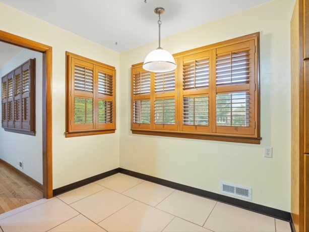 3816 Beach St, ROCKFORD, Illinois 61108, 3 Bedrooms Bedrooms, ,1 BathroomBathrooms,House,For Sale,Beach St,202604581