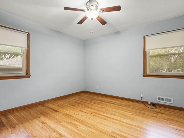 3816 Beach St, ROCKFORD, Illinois 61108, 3 Bedrooms Bedrooms, ,1 BathroomBathrooms,House,For Sale,Beach St,202604581
